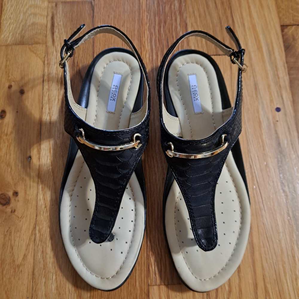 Geox Respira black sandals
